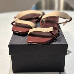 Theory Womens Tubular Flat in Nubuck Nude//Bordeaux